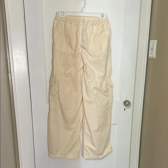 Wild Fable Cream Elastic Waist Cargo Pants NWT - Picture 13 of 14